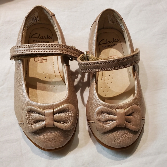 clarks shoes baby girl